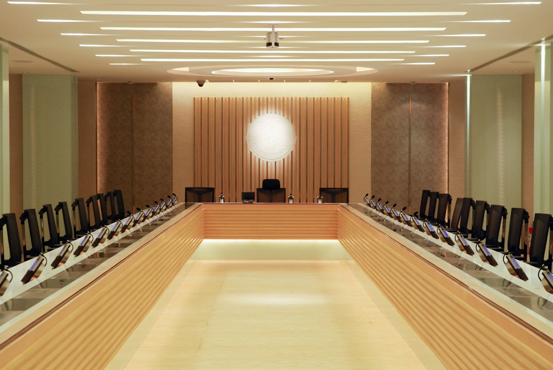 Ministry of Finance, Wayupak Meeting room1