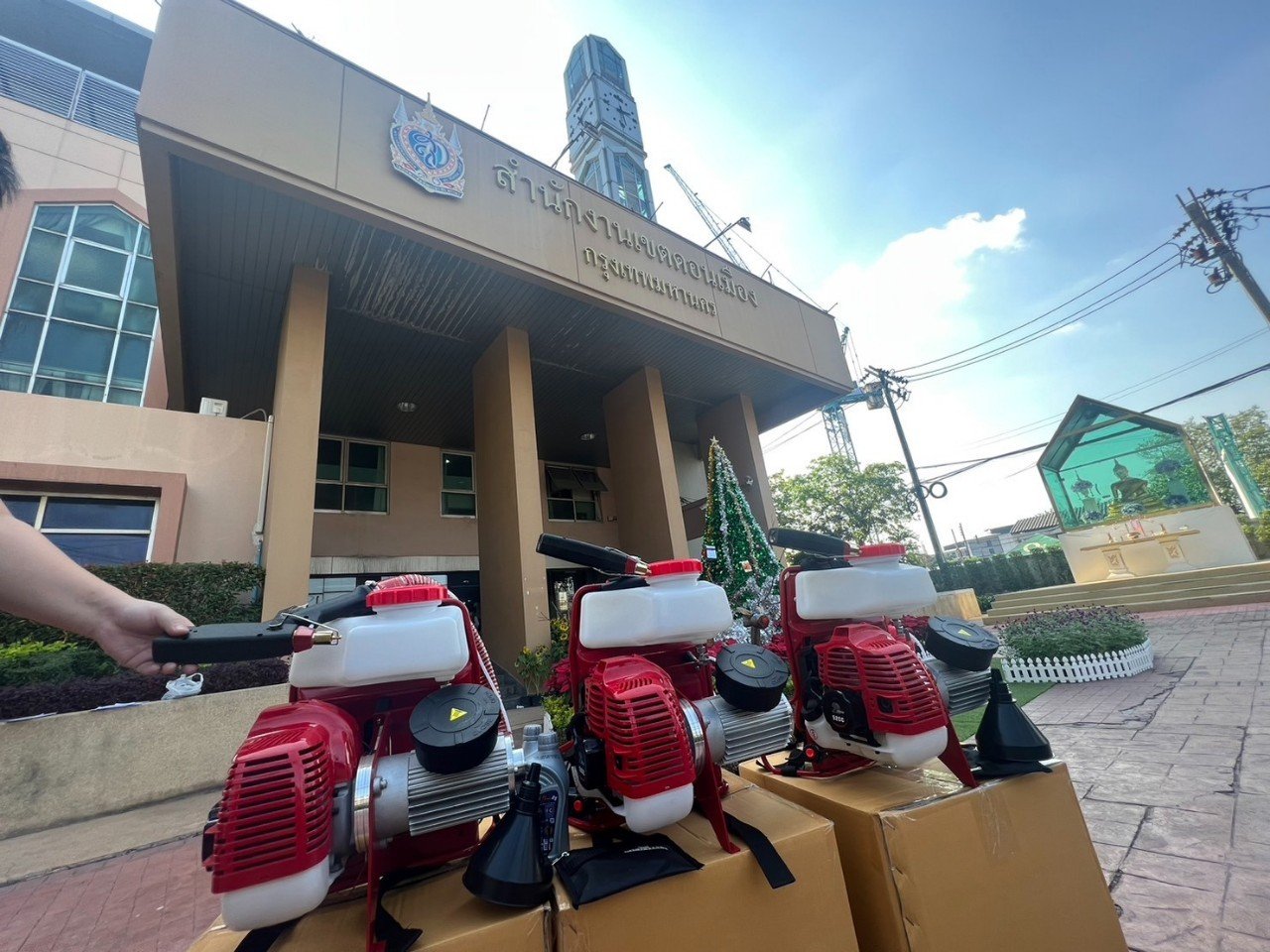 เทศบาลตำบลทั่วไทย เลือก SUPER ROTARY 52cc เครื่องพ่นหมอกควันสะพายหลัง  ครุภัณฑ์ราชการ พ่นยุงรอบตำบลทุก 14 วัน
