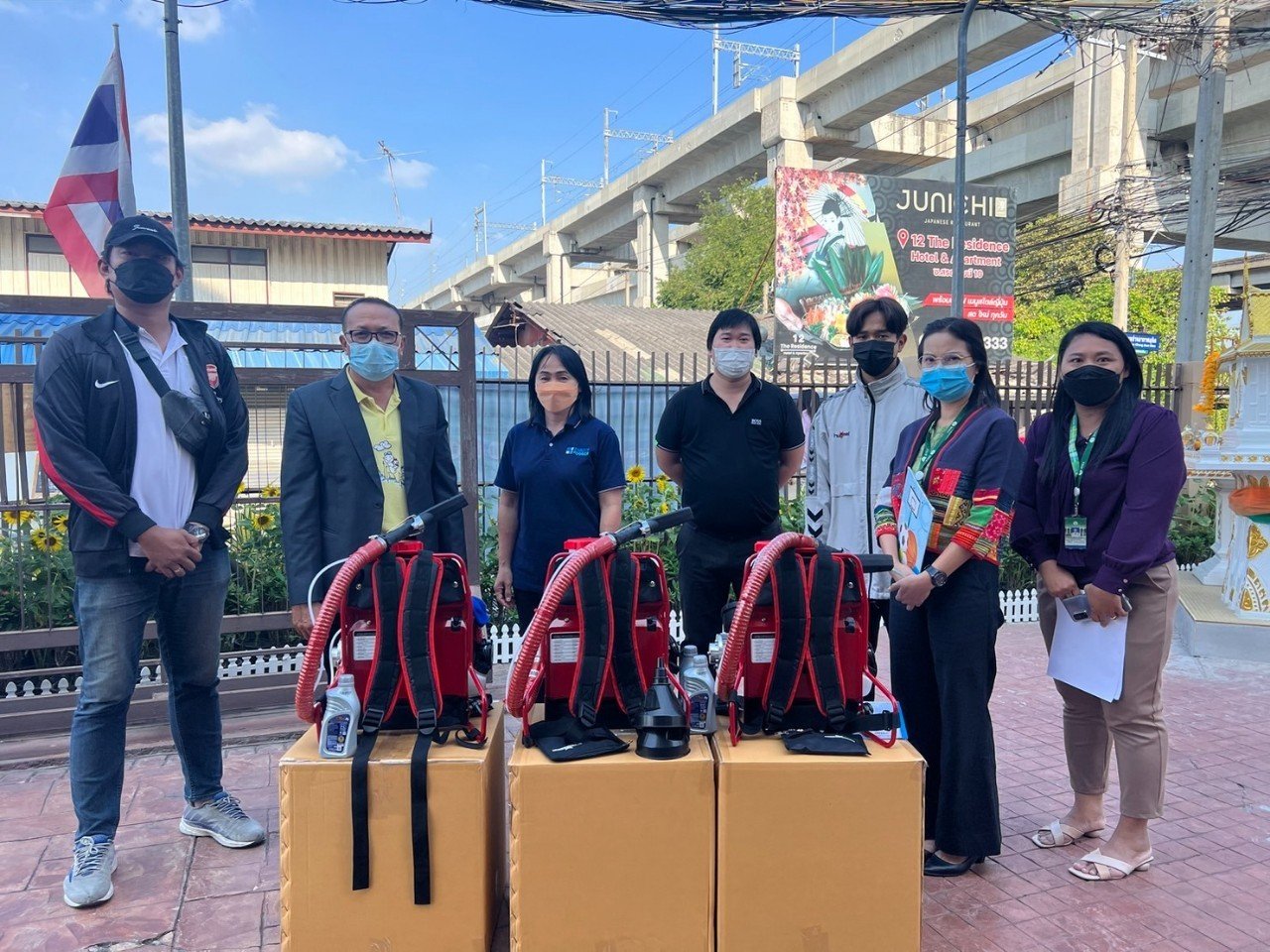 เทศบาลตำบลสันป่าเปา เชียงใหม่ รับมอบ SUPER ROTARY 52cc คู่รถบรรทุกน้ำ ฉีดพ่นยุงรอบตำบล ประชาชนไม่ป่วยไข้เลือดออก