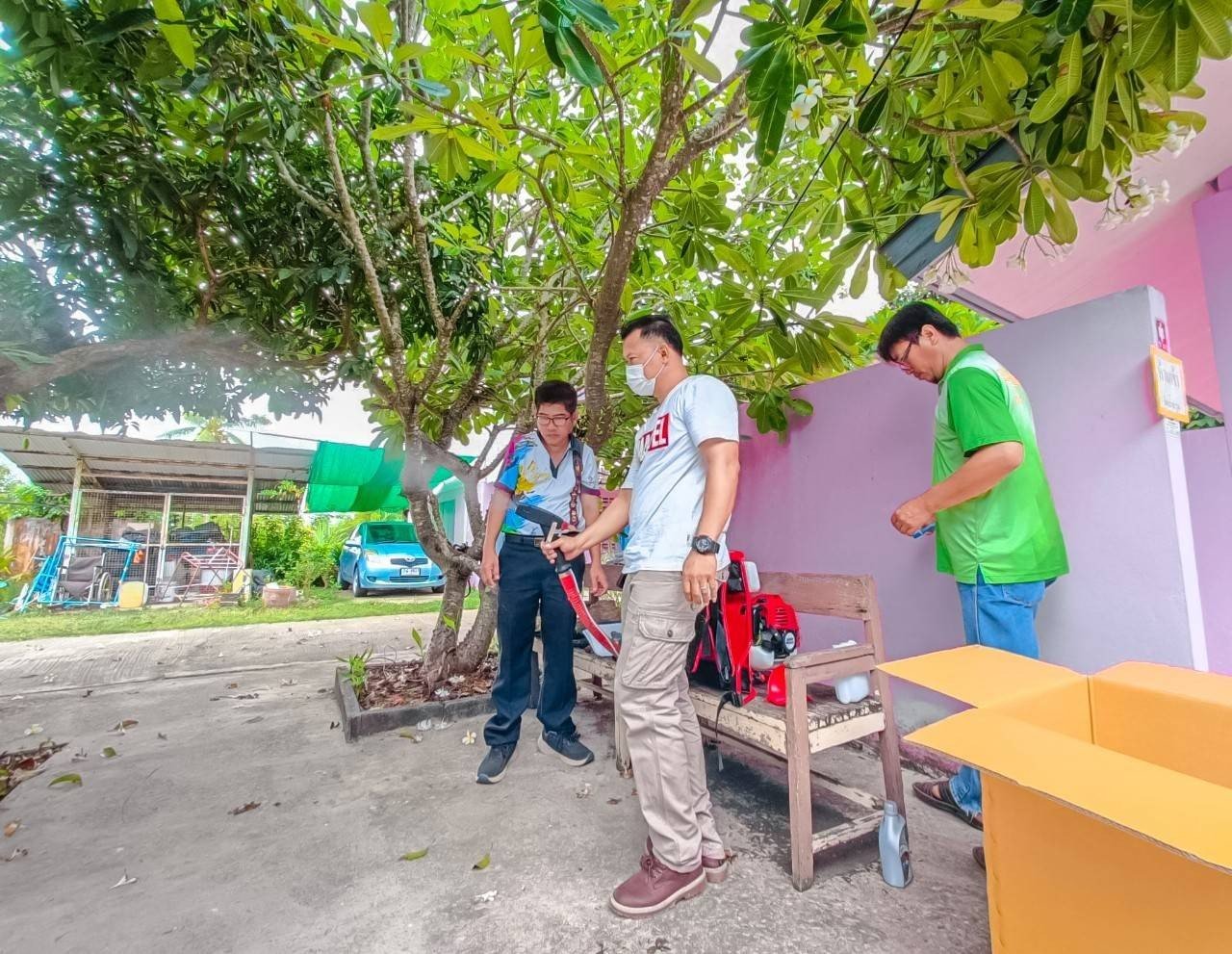สำนักงานสาธารณสุขจังหวัดกระบี่ มหกรรมรวมพลังคนกระบี่ หยุดไข้เลือดออก 2569 มอบ SUPER ROTARY 52cc 15 เครื่อง ทุก อบต. ทั้งจังหวัด