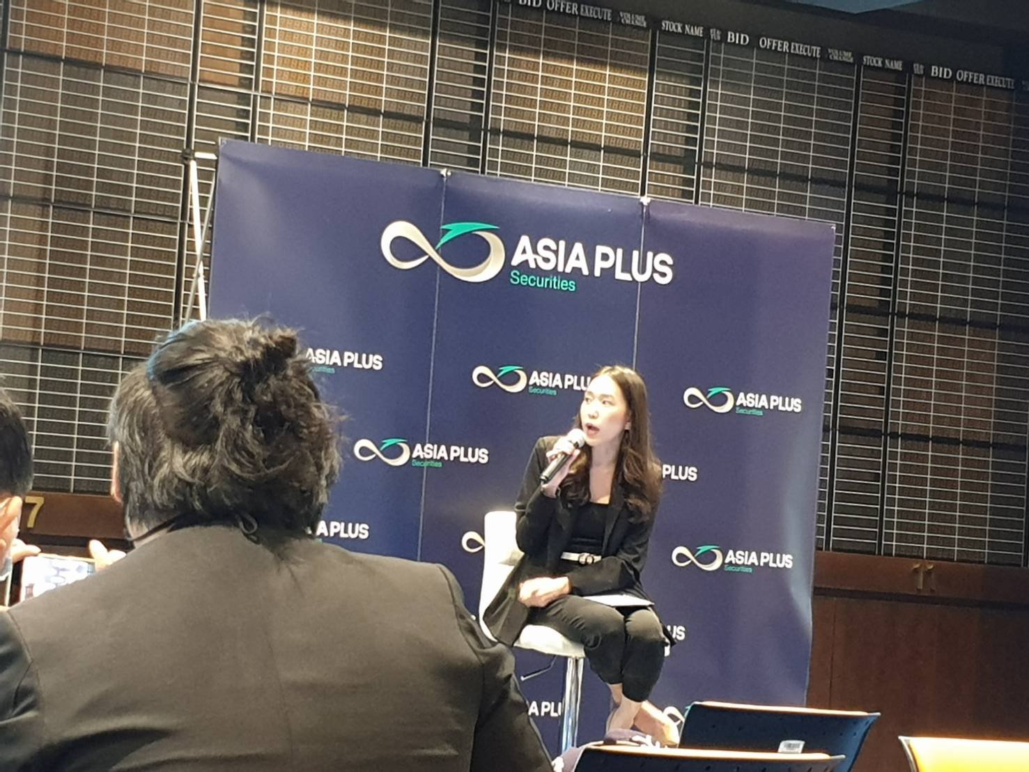 ทีมกลยุทธ์ลงทุนต่างประเทศ ASPS แนะติดหุ้น Healthcare, Consumer, Telecom ลดเสี่ยงตลาดหมี ทีมกลยุทธ์ลงทุนต่างประเทศ ASPS แนะติดหุ้น Healthcare, Consumer, Telecom ลดเสี่ยงตลาดหมี