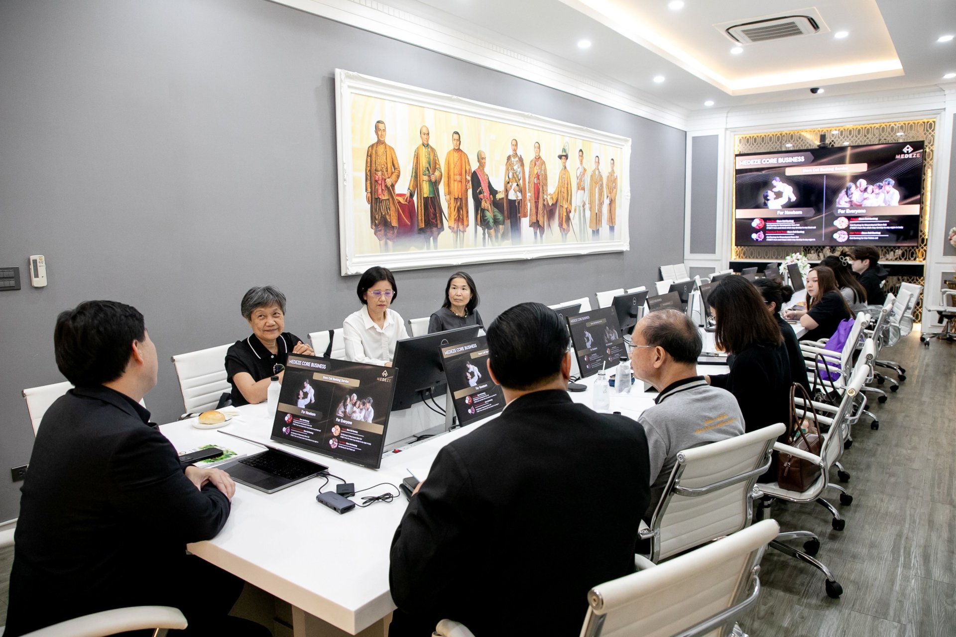 MEDEZE เปิดบ้านต้อนรับมูลนิธิทันตนวัตกรรมฯ แลกเปลี่ยนองค์ความรู้ด้านนวัตกรรมการแพทย์