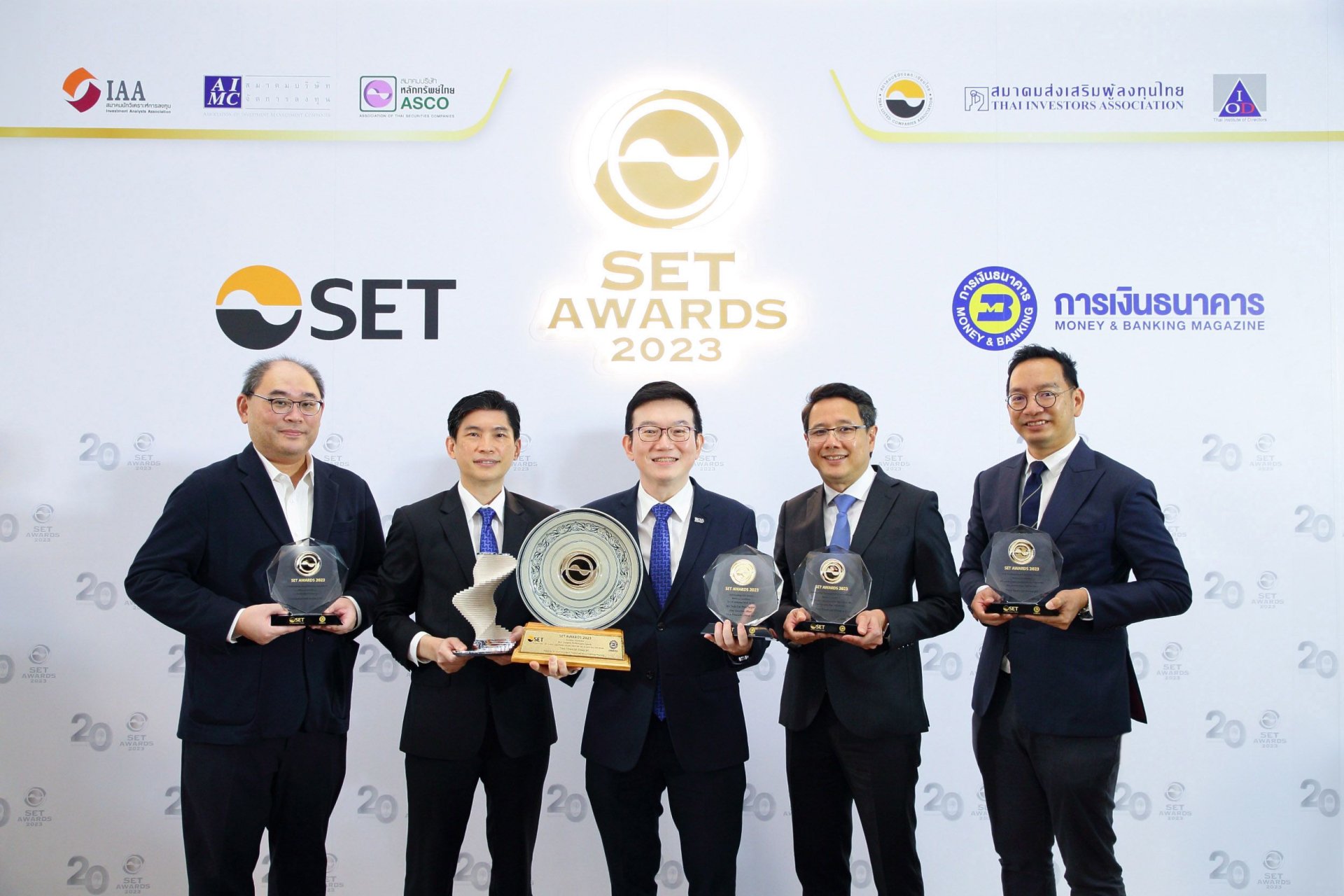 TISCO คว้า 5 รางวัล เวที SET Awards 2023 