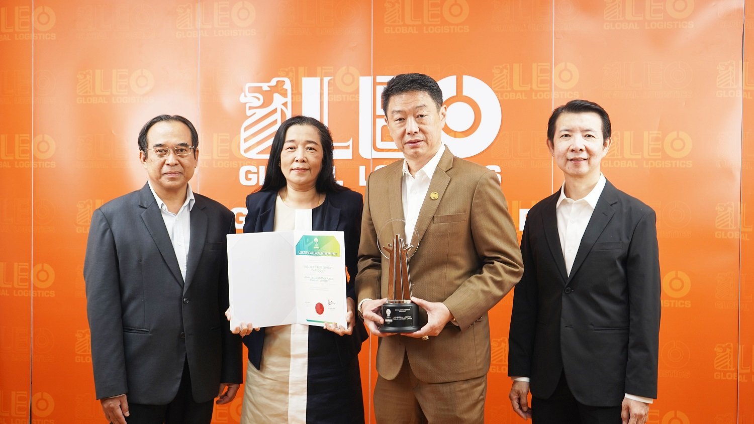 LEO คว้ารางวัล AREA 2022 สาขา Social Empowerment