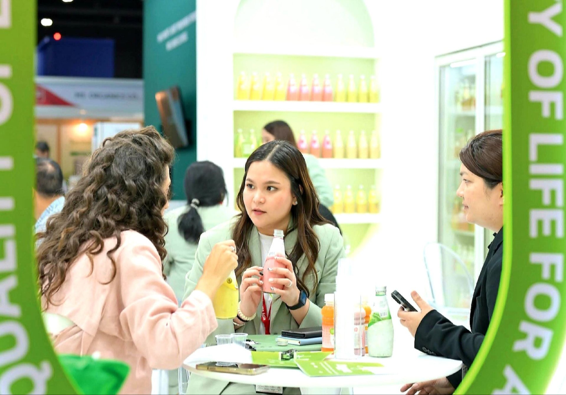 PLUS บุกตลาดออสเตรเลียและโอเชียเนีย ผ่านการออกบูธงาน Fine Food Australia Sydney 2025