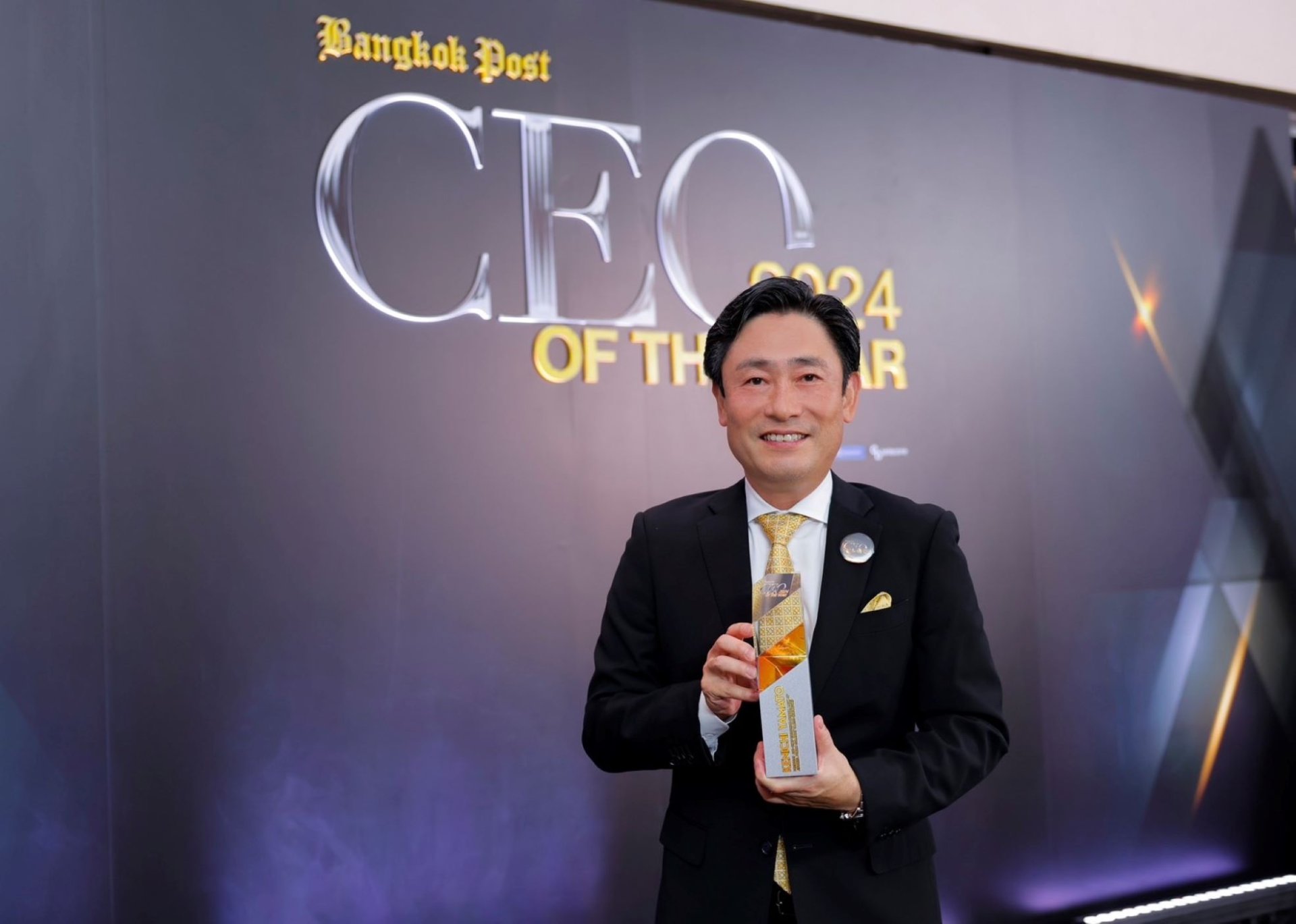 ผู้บริหารกรุงศรี คว้ารางวัลสุดยอดซีอีโอด้านการเงินเพื่อความยั่งยืน