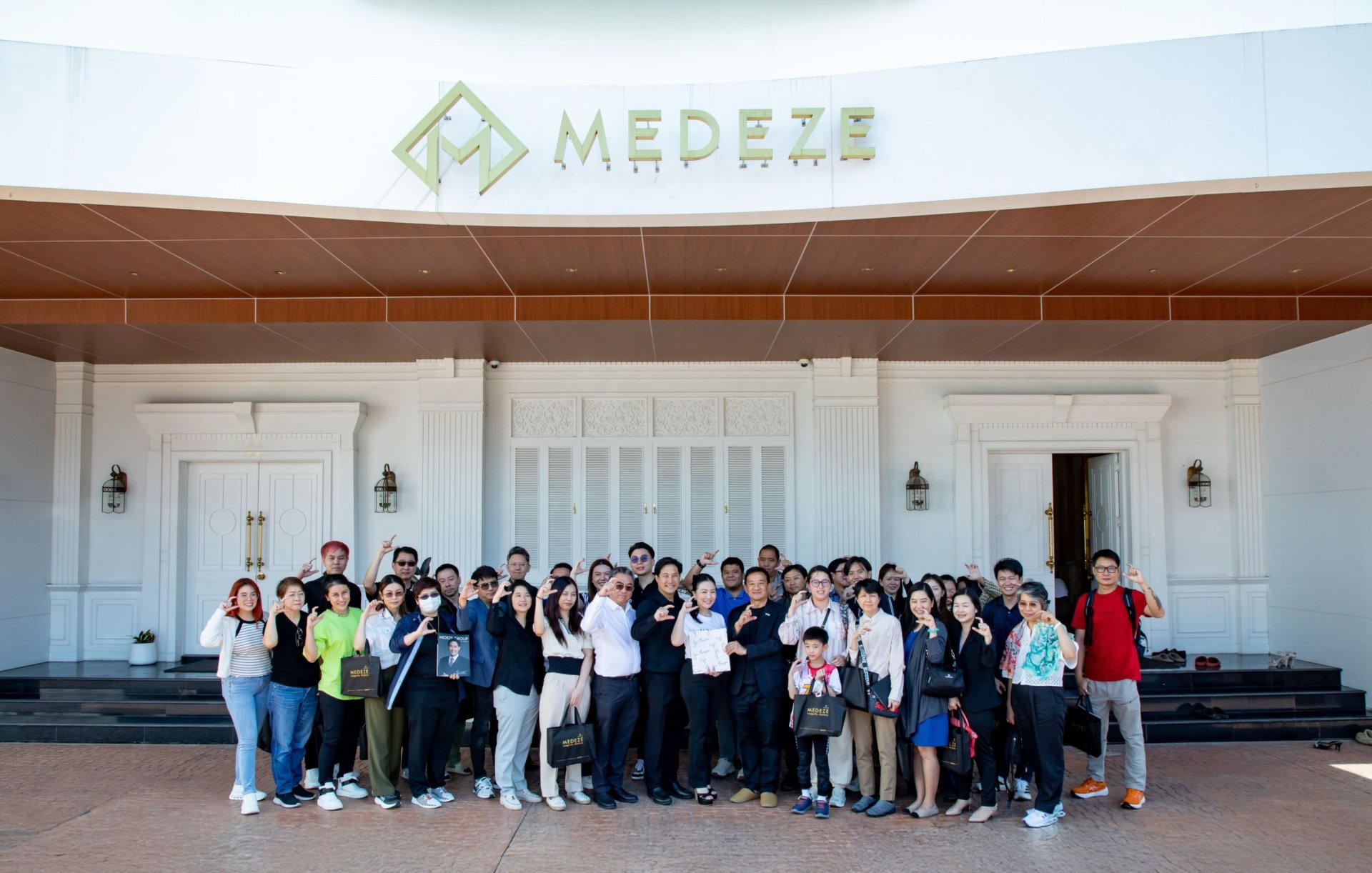 MEDEZE ต้อนรับสถาบันนักลงทุน CSI เยี่ยมชมกิจการ