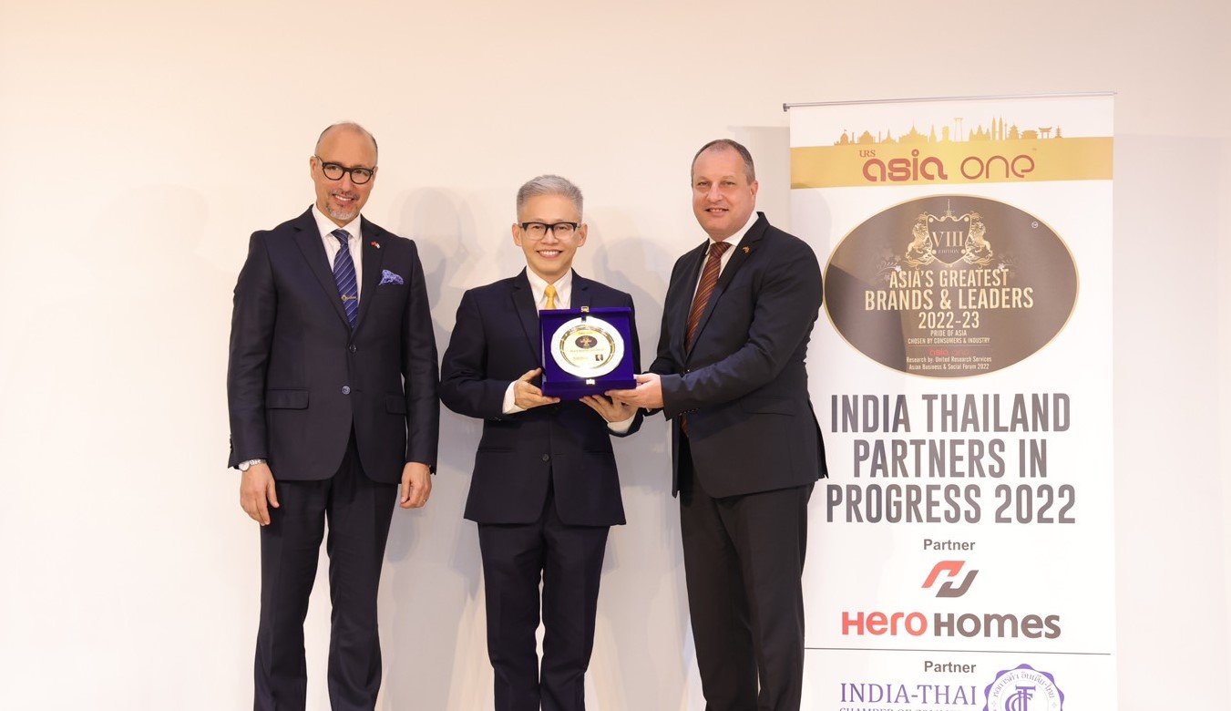 ผู้บริหาร สปีด อินเตอร์ ทรานสปอร์ต กรุ๊ป คว้ารางวัล Asia’s Greatest CFO 2022-23 เวที AsiaOne Magazine ผู้บริหาร สปีด อินเตอร์ ทรานสปอร์ต กรุ๊ป คว้ารางวัล Asia’s Greatest CFO 2022-23 เวที AsiaOne Magazine