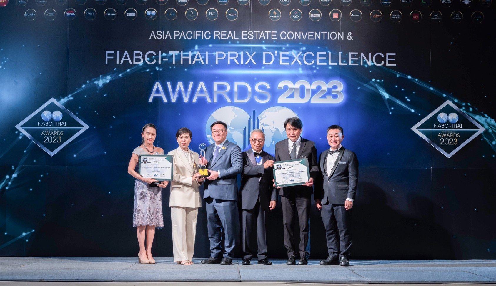 SA คว้า 3 รางวัลใหญ่ เวทีสมาคมการค้าอสังหาริมทรัพย์สากล 