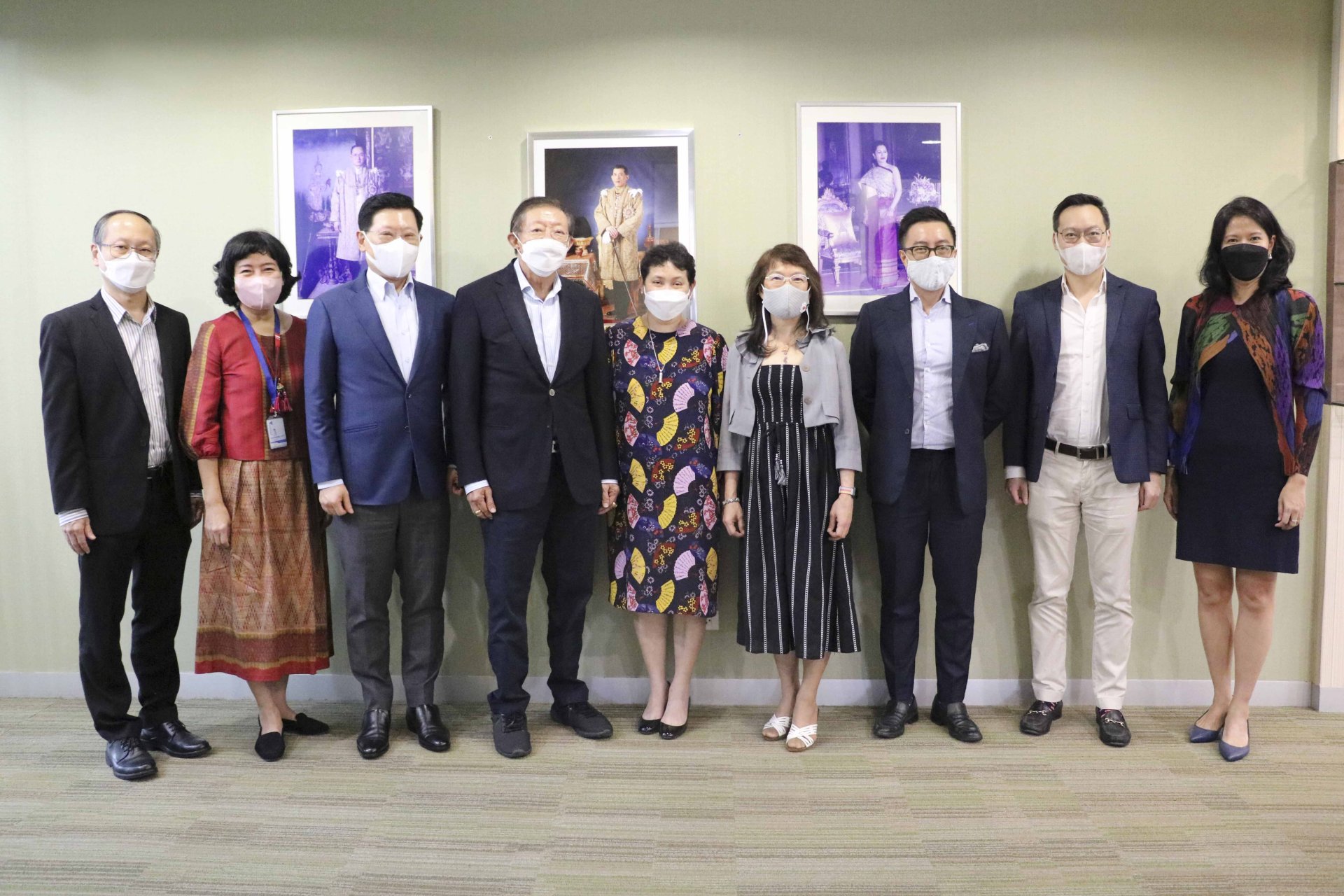 ทีมผู้บริหารกองทุนรวม SSI เวียดนาม เยี่ยมกระชับสายสัมพันธ์กับผู้บริหารกลุ่มทรีนีตี้ ทีมผู้บริหารกองทุนรวม SSI เวียดนาม เยี่ยมกระชับสายสัมพันธ์กับผู้บริหารกลุ่มทรีนีตี้