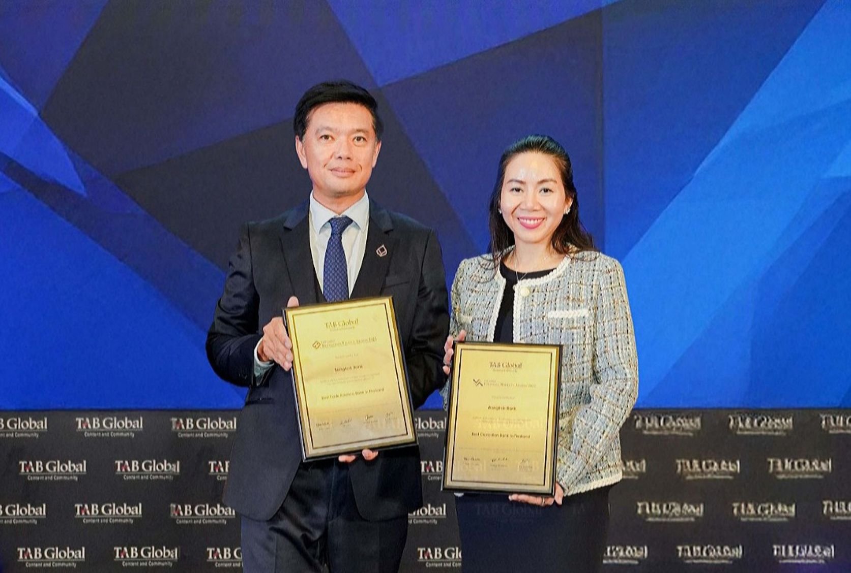 BBL รับ 2 รางวัลใหญ่เวที The Asian Banker ต่อเนื่อง