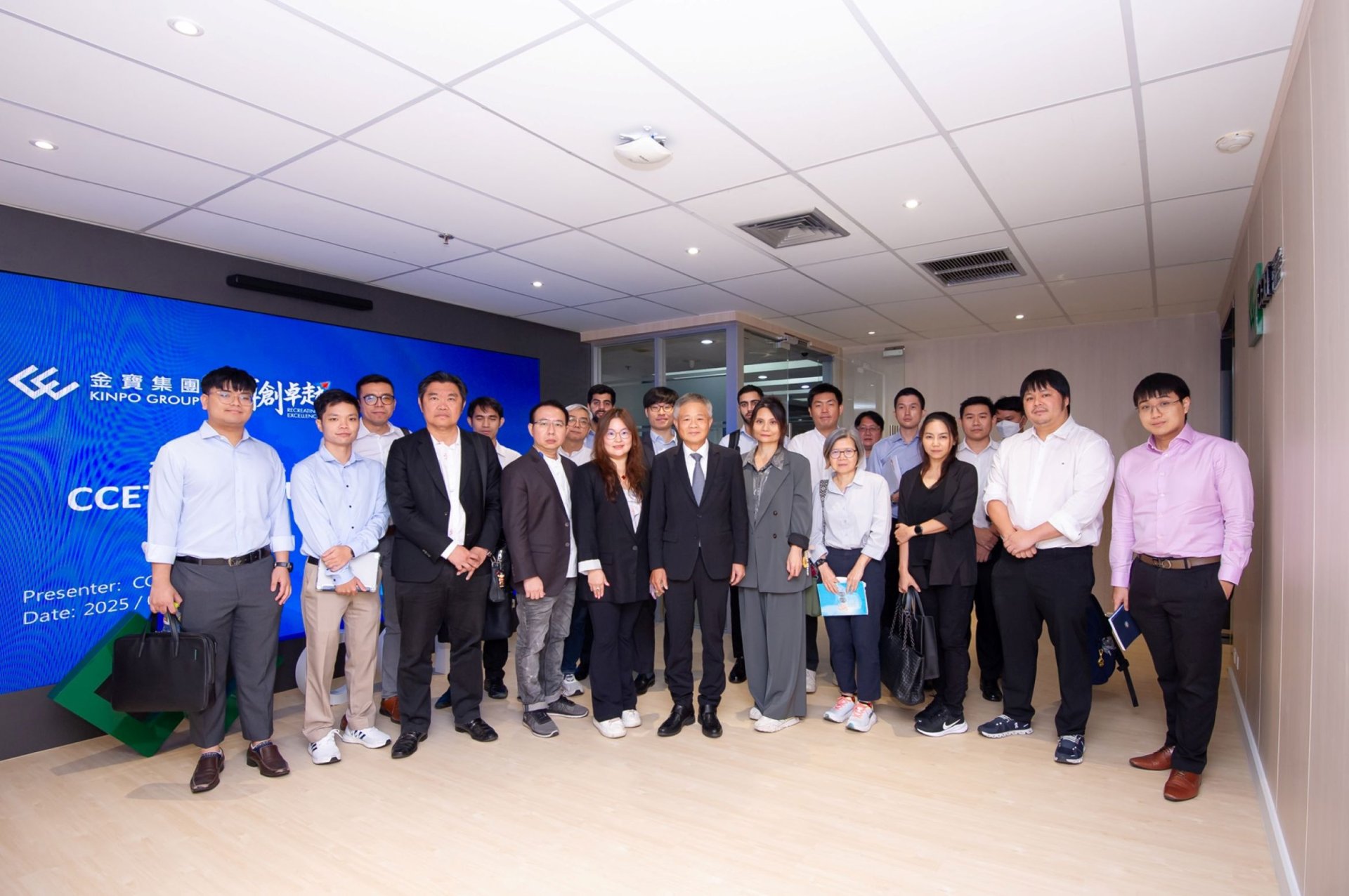 CCET จัด Analyst Meeting แจงแผนสำรองรับมือสงครามการค้า พร้อมย้ำผลดำเนินงานปีนี้โตแกร่ง ตามคำสั่งซื้อที่สูงต่อเนื่อง
