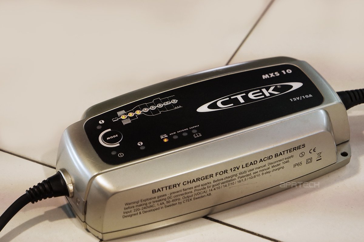 Battery Charger Ctek MXS 10 - 12V - 10A
