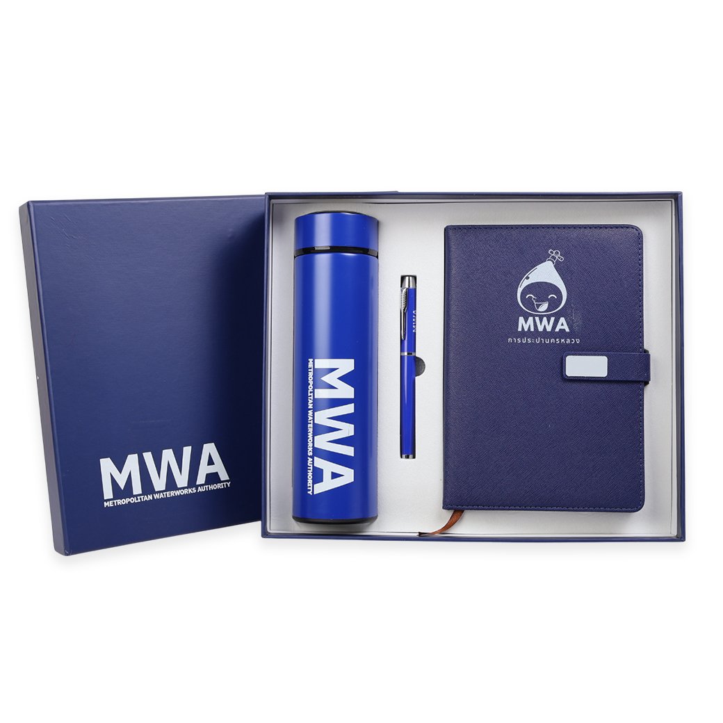 Gift set premium กล่องจั่วปัง ดีไซน์เรียบหรู ประกอบได้ด้วยกระบอกน้ำเก็บอุณหภูมิ สมุดโน้ต ปากกาโลหะพรีเมี่ยม เหมาะเป็นของพรีเมียมสำหรับลูกค้าและพนักงาน