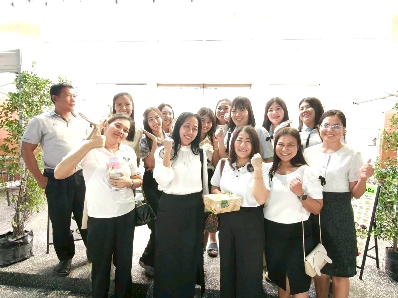  แสดงความยินดีกับ "ครูนาย" ครูชำนาญการ