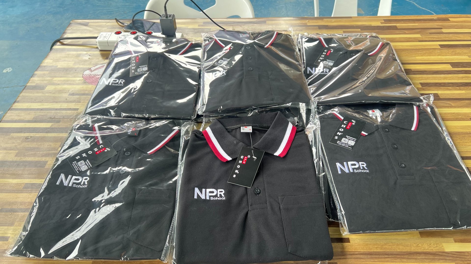 สนับสนุนเสื้อสีดำ