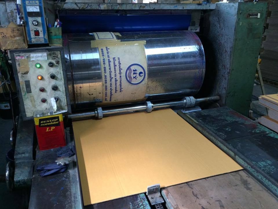 ตัวอย่างงานพิมพ์กล่องกระดาษลูกฟูก ตัวอย่างงานพิมพ์กล่องกระดาษลูกฟูก