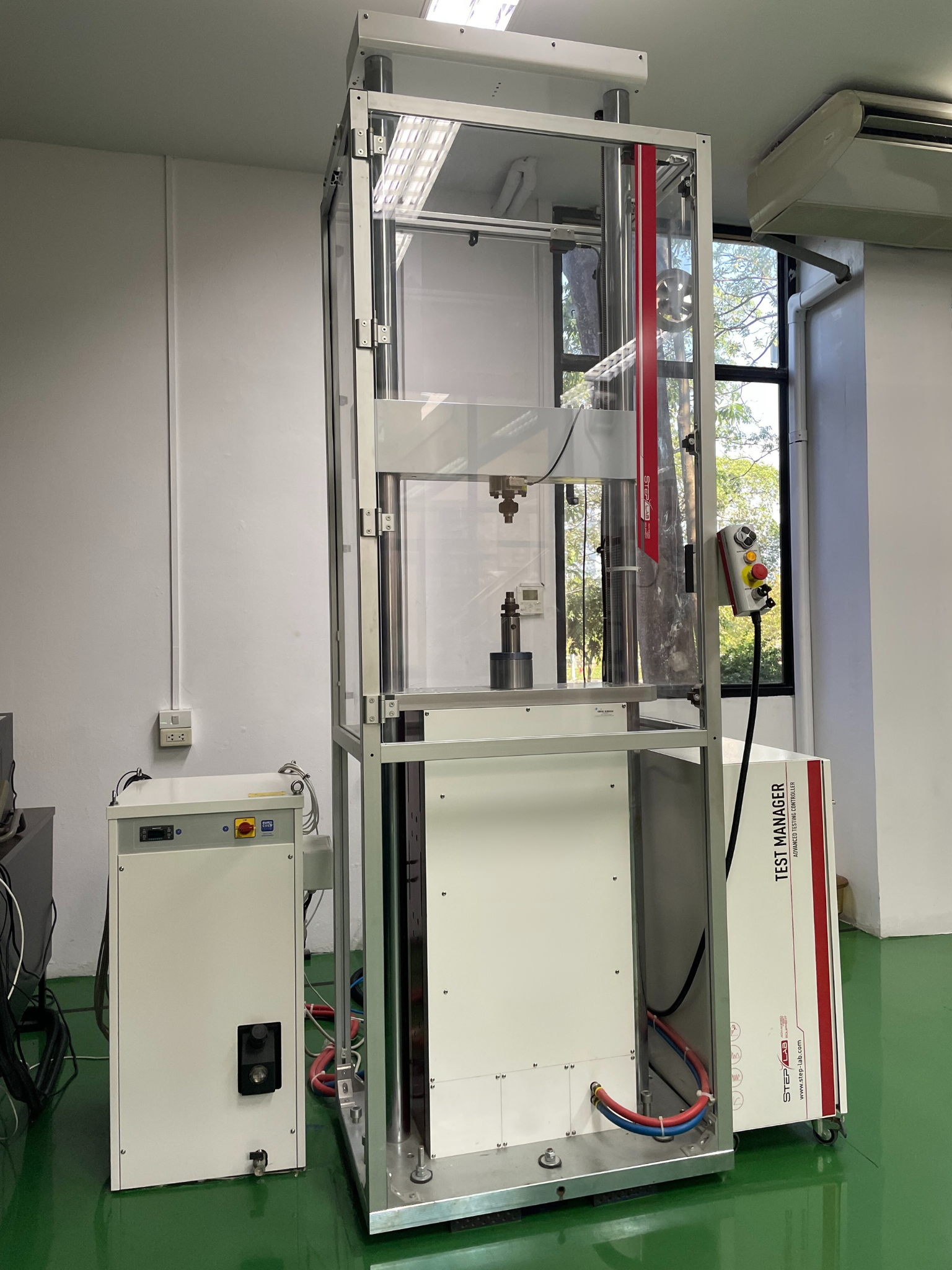 MECHANICAL TESTING MACHINES