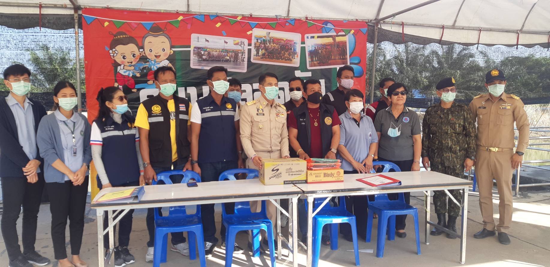 'ปกครองคลองหลวง'รุกหนัก ตรวจเข้มพื้นที่-ป้องแพร่โควิดฯ-จับยานรก 'ปกครองคลองหลวง'รุกหนัก ตรวจเข้มพื้นที่-ป้องแพร่โควิดฯ-จับยานรก