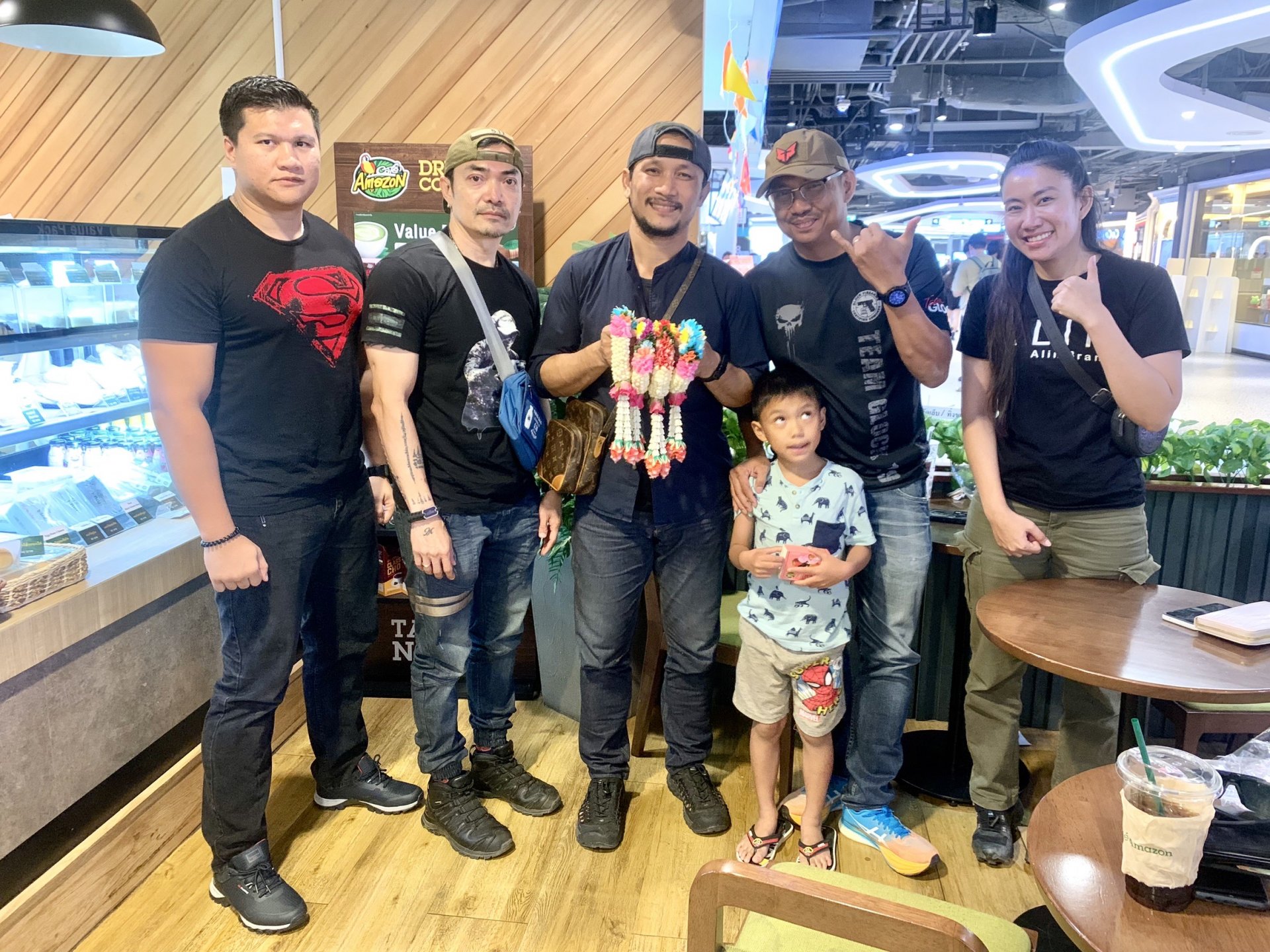 ลูกศิษย์ร่วมอวยพร"ครูโอ๊ตTDA" เนื่องในวันปีใหม่ไทย ลูกศิษย์ร่วมอวยพร"ครูโอ๊ตTDA" เนื่องในวันปีใหม่ไทย