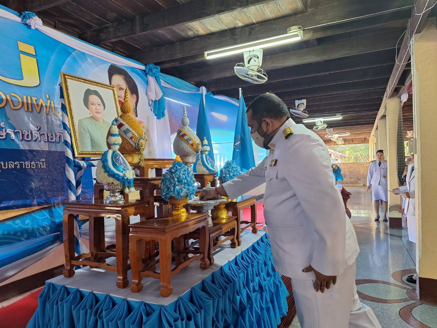 "อำเภอเดชอุดม"จัดพิธีต้อนรับ เงินขวัญถุงพระราชทานกองทุนแม่ของแผ่นดิน "อำเภอเดชอุดม"จัดพิธีต้อนรับ เงินขวัญถุงพระราชทานกองทุนแม่ของแผ่นดิน