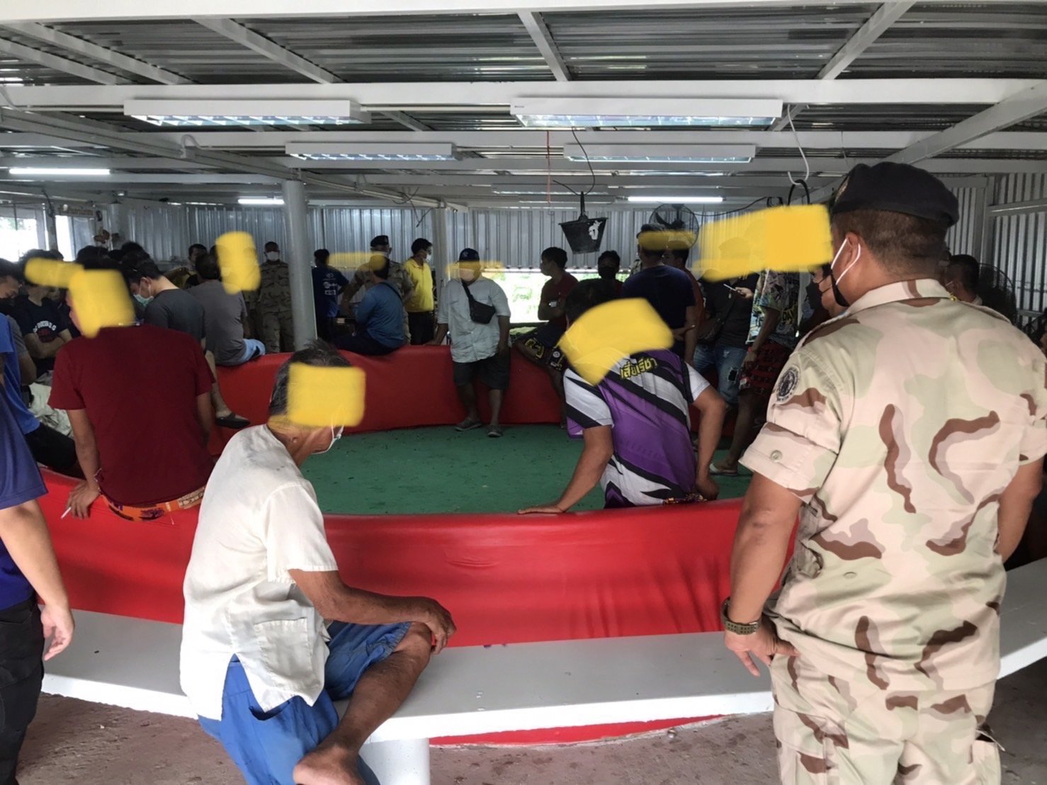 ปกครองกรุงเก่าลุยจับบ่อนไก่ชน รวบเซียนพนัน 30 คน ปกครองกรุงเก่าลุยจับบ่อนไก่ชน รวบเซียนพนัน 30 คน