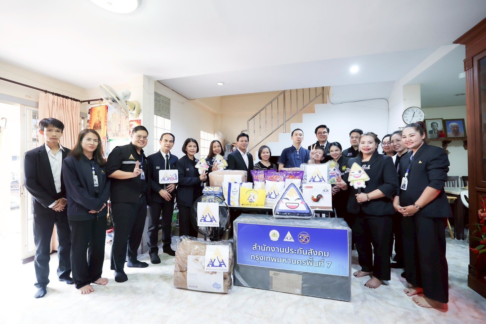 "รมว.ตรีนุช"ส่งโฆษก ก.แรงงาน"ดร.บุณณดา" ตรวจเยี่ยมผู้ทุพพลภาพ-ย้ำดูแลอย่างทั่วถึง