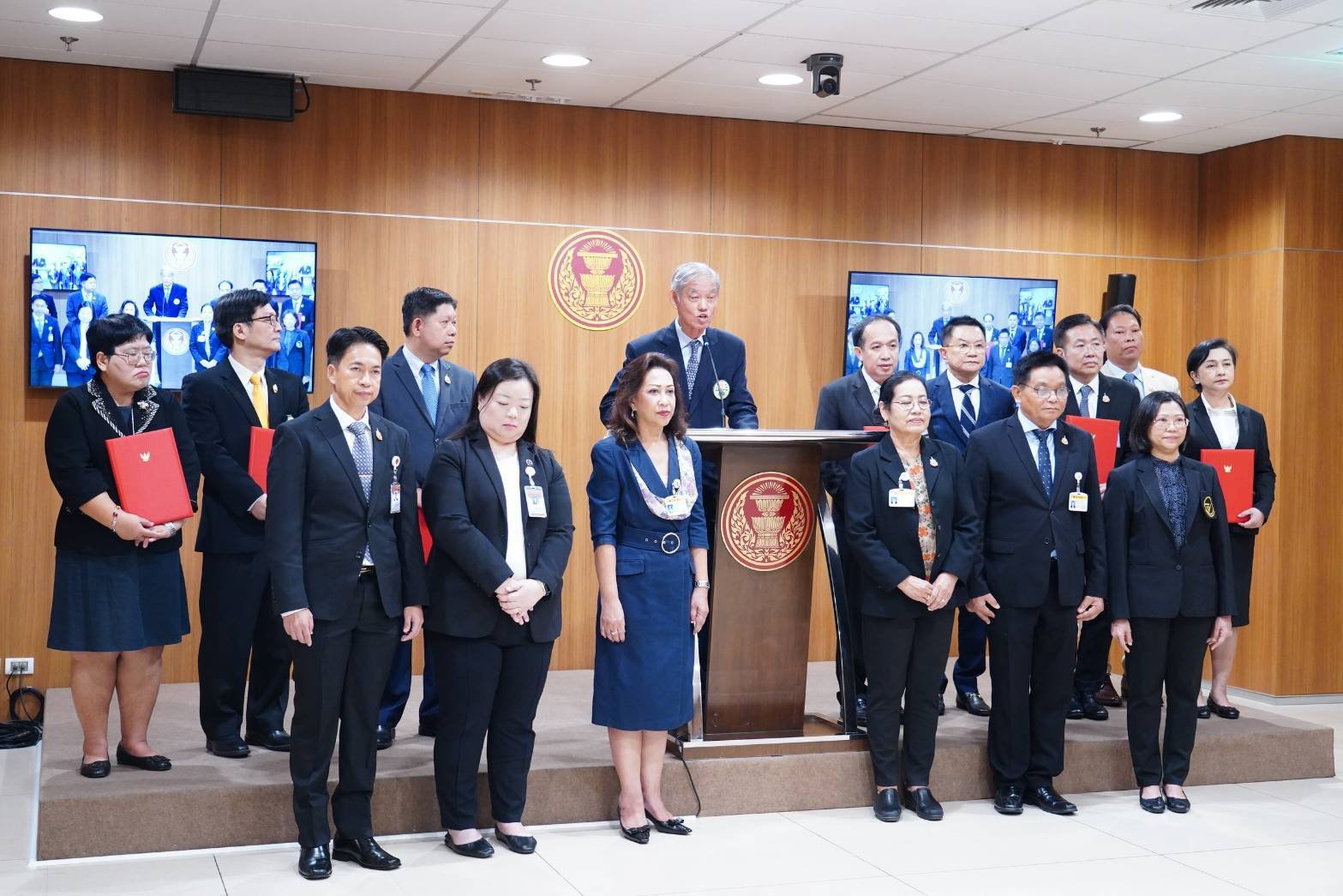 กมธ.สาธารณสุข วุฒิสภาจับมือ 8 หน่วยงาน คุมเข้มโฆษณาคลินิคเสริมความงาม