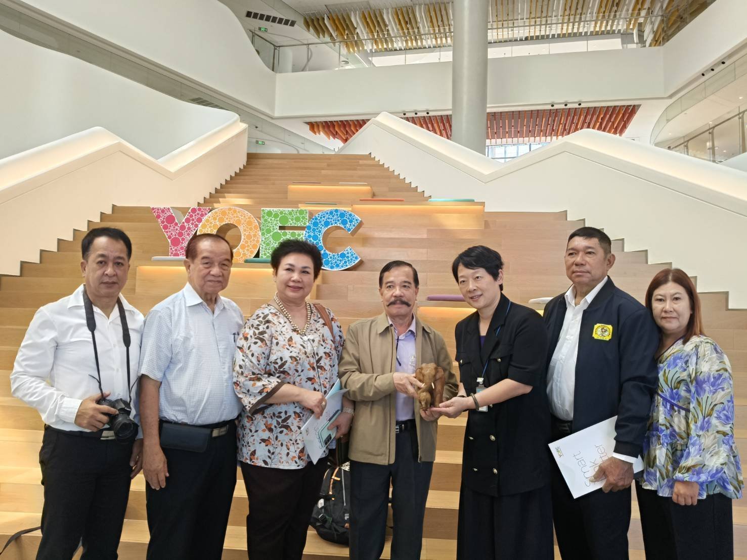 สมาคมนักหนังสือพิมพ์ภูมิภาคฯดูงานจีน ชมเทคโนโลยีล้ำสมัย-นวัตกรรมสถานีโทรทัศน์