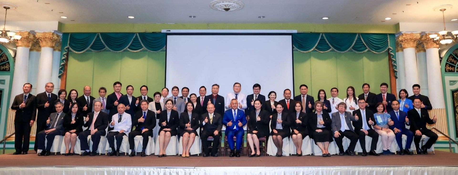 ประกันสังคมลงนามMOUรพ.35แห่ง เพิ่มประสิทธิภาพผู้ประกันตนเข้าถึงการรักษาฯ ประกันสังคมลงนามMOUรพ.35แห่ง เพิ่มประสิทธิภาพผู้ประกันตนเข้าถึงการรักษาฯ