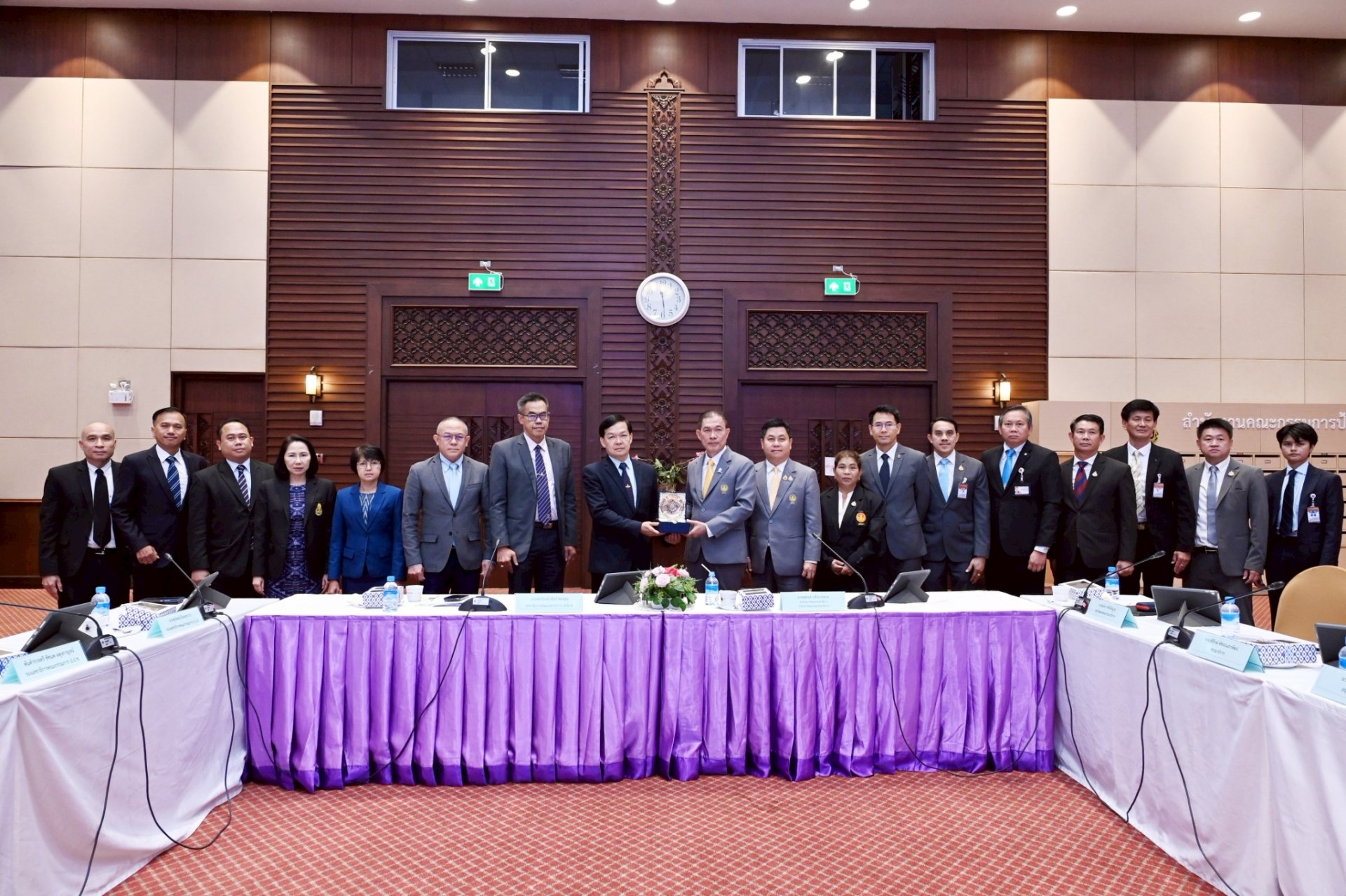 กมธ.กิจการองค์กรอิสระฯ วุฒิสภา ผนึก ปปช.ทำงานใกล้ชิดร่วมต้านทุจริต 
