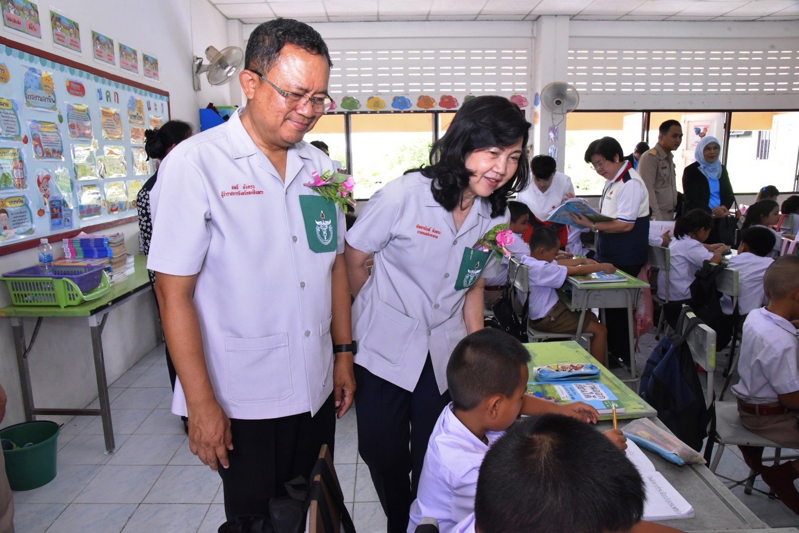 เหล่ากาชาดฉะเชิงเทราลงพื้นที่ติดตาม โครงการส่งเสริม-พัฒนาการพูด-อ่าน-เขียนภาษาไทย