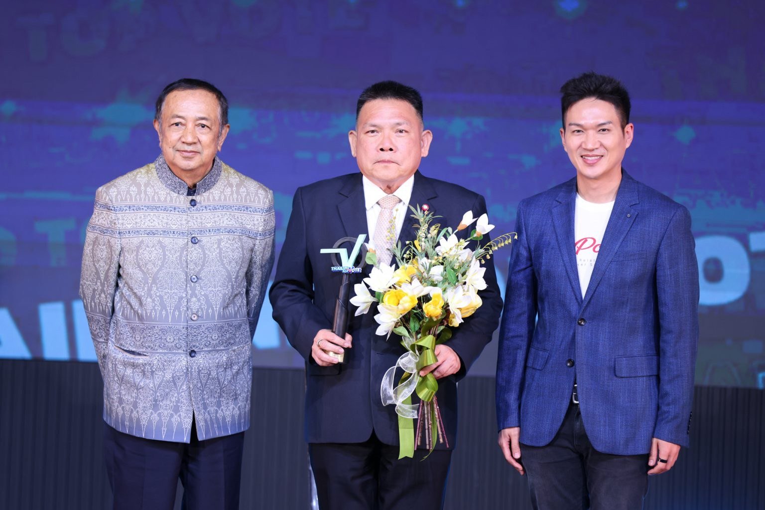 "กรมที่ดิน"ได้รับรางวัล "สุดยอดหน่วยงานภาครัฐแห่งปี 2024"  "กรมที่ดิน"ได้รับรางวัล "สุดยอดหน่วยงานภาครัฐแห่งปี 2024"