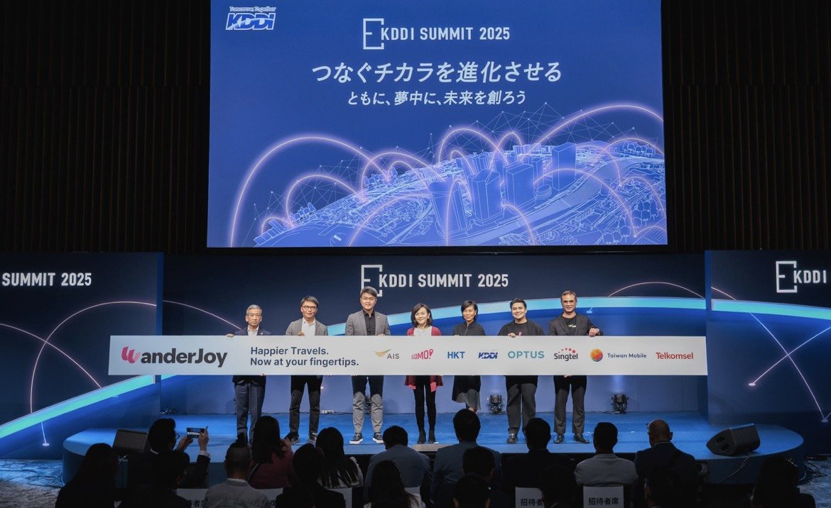 AIS เปิดมิติใหม่การท่องเที่ยว ผนึก 7 เครือข่ายระดับโลกสู่ Travel Alliance AIS เปิดมิติใหม่การท่องเที่ยว ผนึก 7 เครือข่ายระดับโลกสู่ Travel Alliance