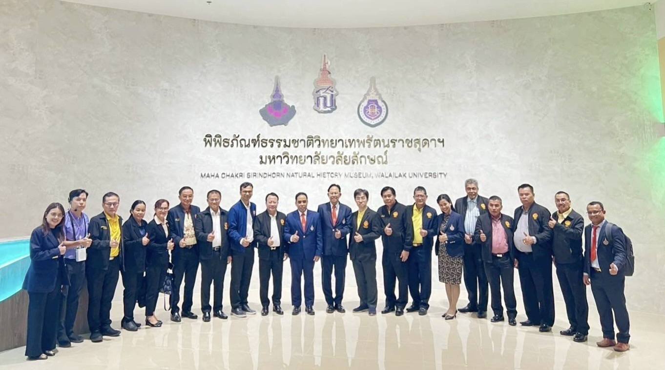 "กมธ.การศึกษาฯ วุฒิสภา"ยอมรับ  ม.วลัยลักษณ์สร้างบัณฑิตรอบรู้-แข็งแกร่งวิชาการ
