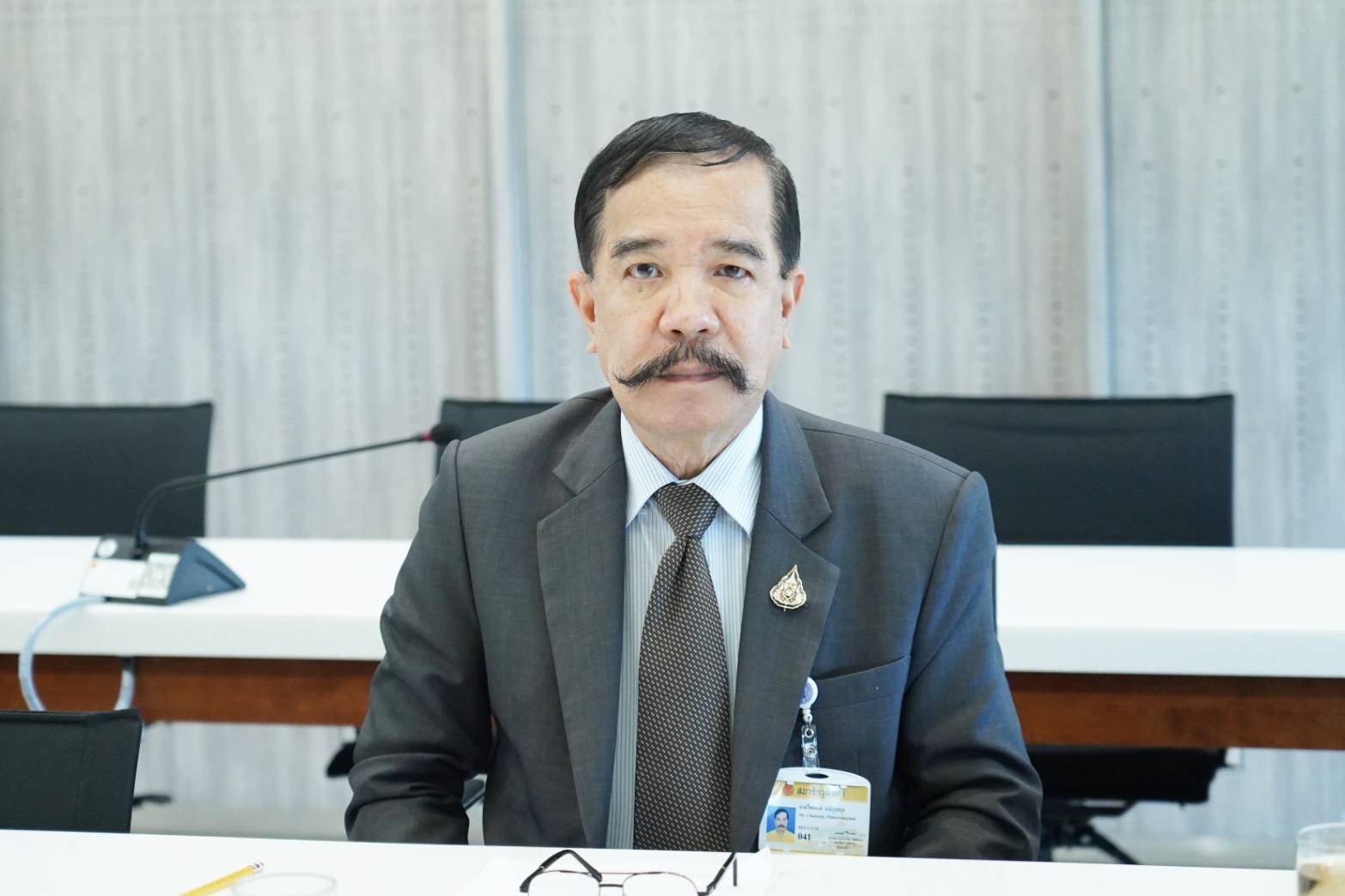 สมาชิกวุฒิสภาออกโรงหนุนรัฐจัดครม.สัญจรหาดใหญ่สุดตัว ฟื้นเชื่อมั่นเอกชน