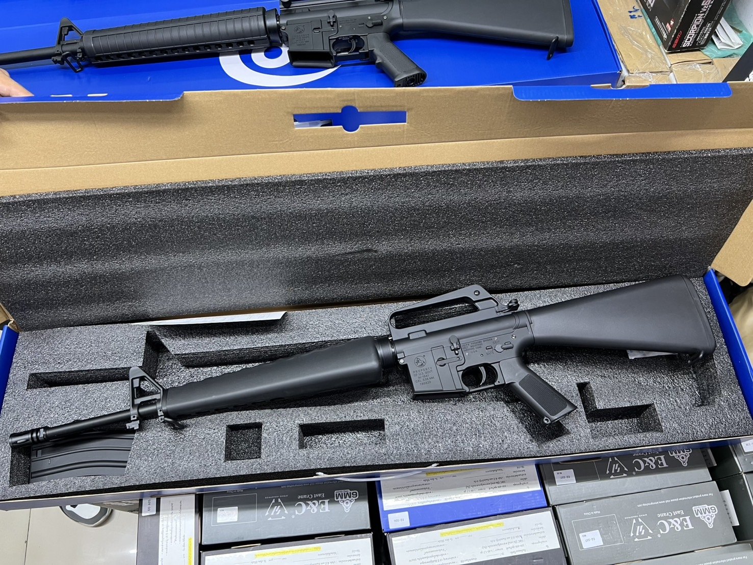 320s2 E&C CYBERGUN 320 S2-BLACK