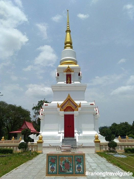 Suwan Kiri Wihan วัดสุวรรณคีรีวิหาร (วัดหน้าเมือง) Suwan Kiri Wihan วัดสุวรรณคีรีวิหาร (วัดหน้าเมือง)