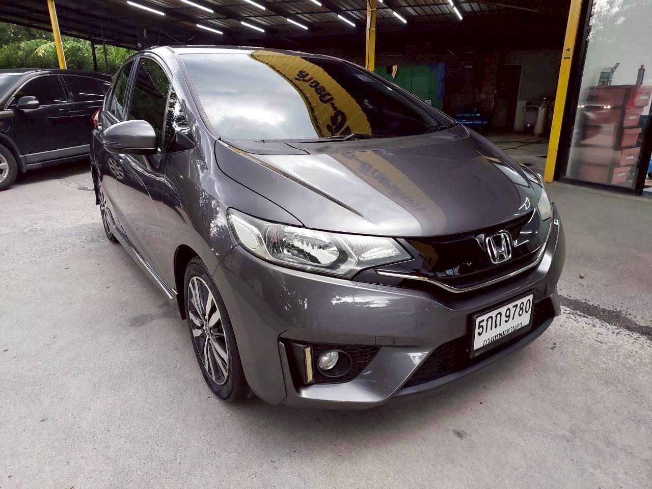 Honda Jazz 1.5 SV ปี 2016