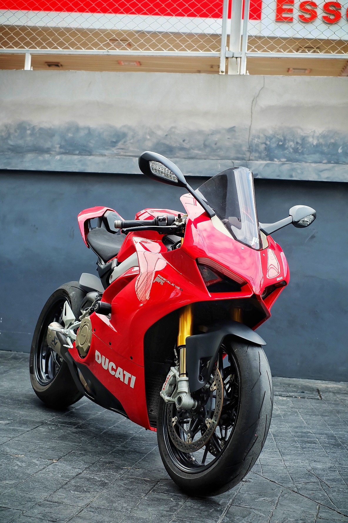 DUCATI PANIGALE V4S 2019 WITH AKRAPOVIC FULL SYSTEM