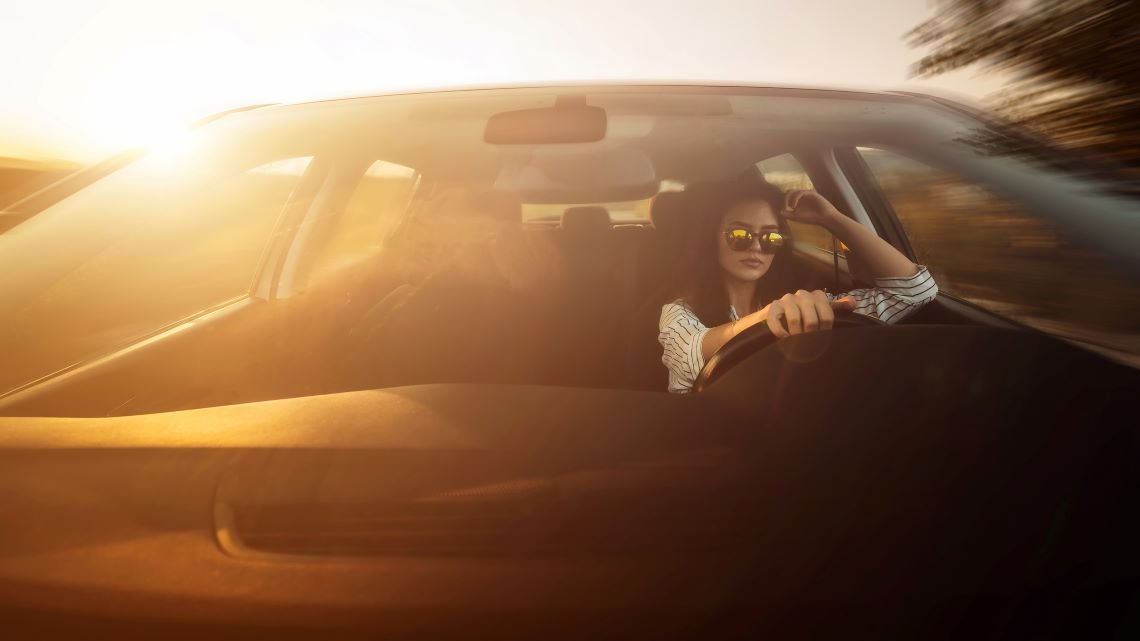 ติดฟิล์มกรองแสงรถยนต์ที่ใช่ หมดกังวลเรื่องหน้าเป็นฝ้า ติดฟิล์มกรองแสงรถยนต์ที่ใช่ หมดกังวลเรื่องหน้าเป็นฝ้า