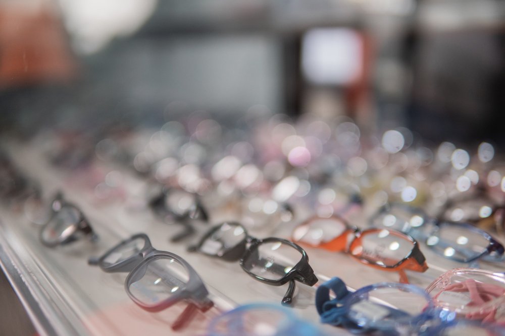 เครื่องมือวัดสายตาที่เหมาะกับร้านขนาดเล็ก ควรมีอะไรบ้าง?