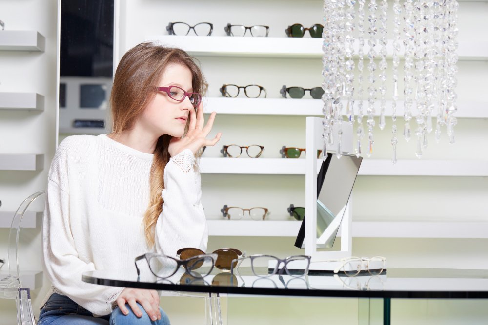 เปิดร้านแว่นตาครบทุกขั้นตอนสำหรับมือใหม่ | คู่มือเริ่มต้นจาก Grandlondon Optical