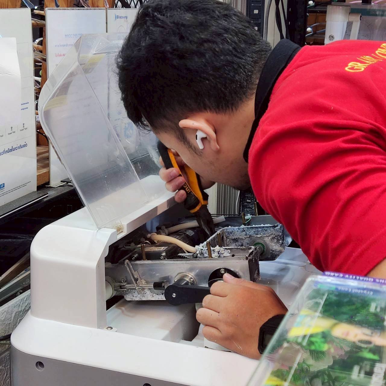 เครื่องมือวัดสายตาพร้อมทีมช่างดูแล | เลือกอย่างไรให้ธุรกิจไม่สะดุด (Grandlondon Optical)