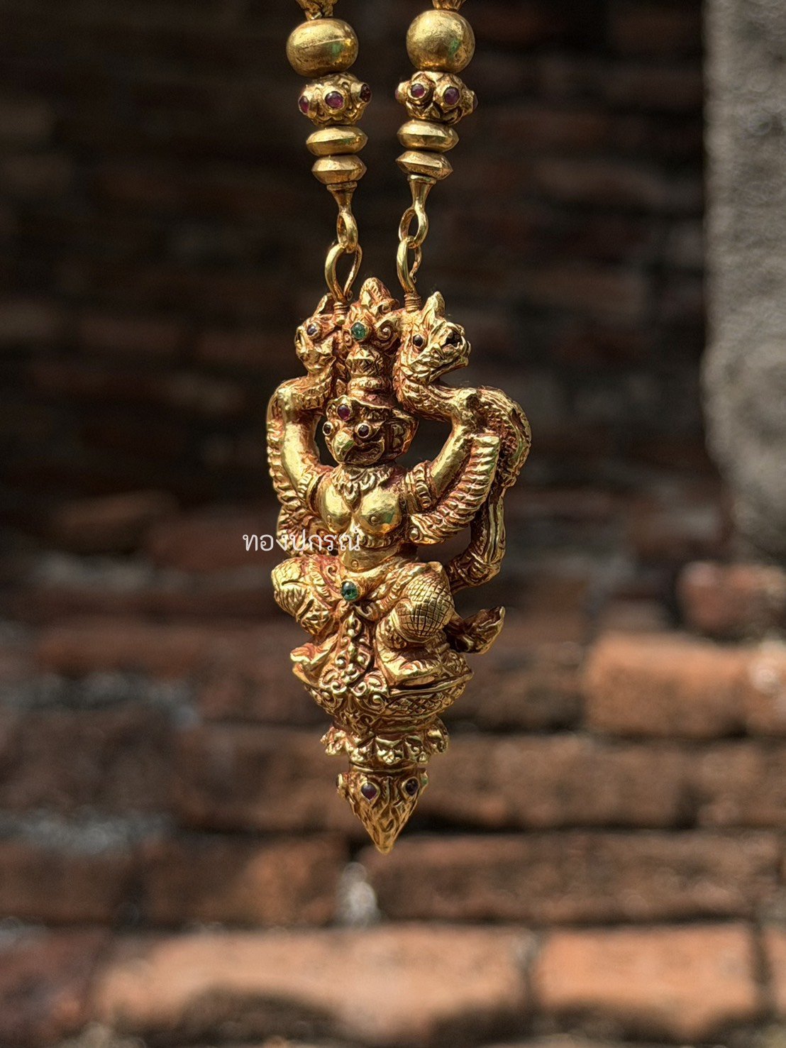 วิธีดูของโบราณ | 3 ร่องรอยสำคัญของนักสะสม พร้อมตะกรุดครุฑยุดนาค