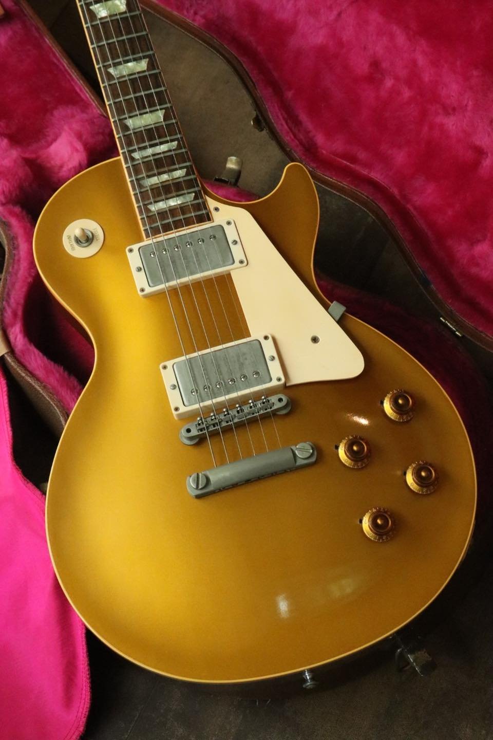 Gibson Custom Historic R7 1957 Reissue 1994 Goldtop (4.2kg)