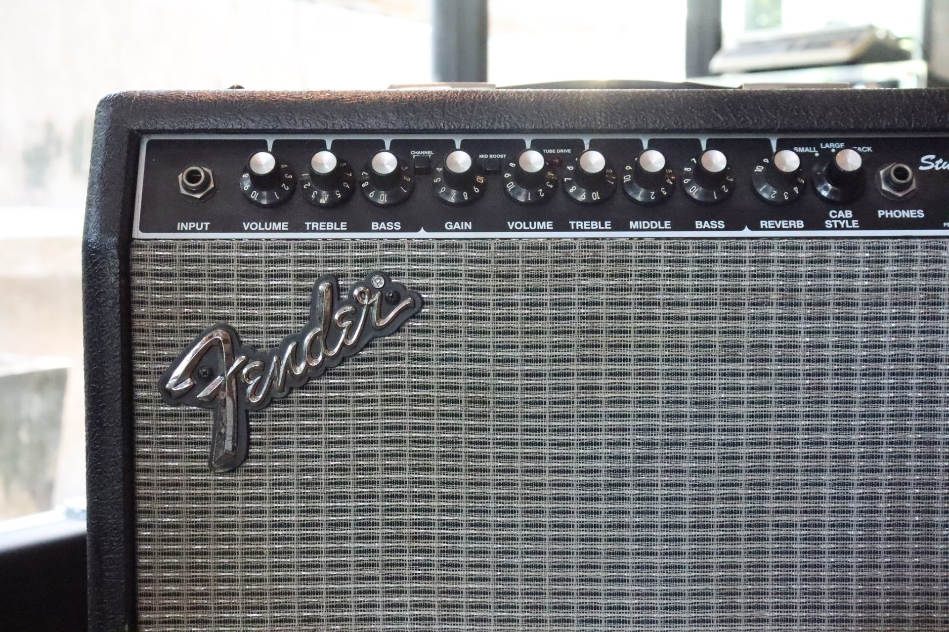 Amp Fender Studio Value Drive SVD-20CE