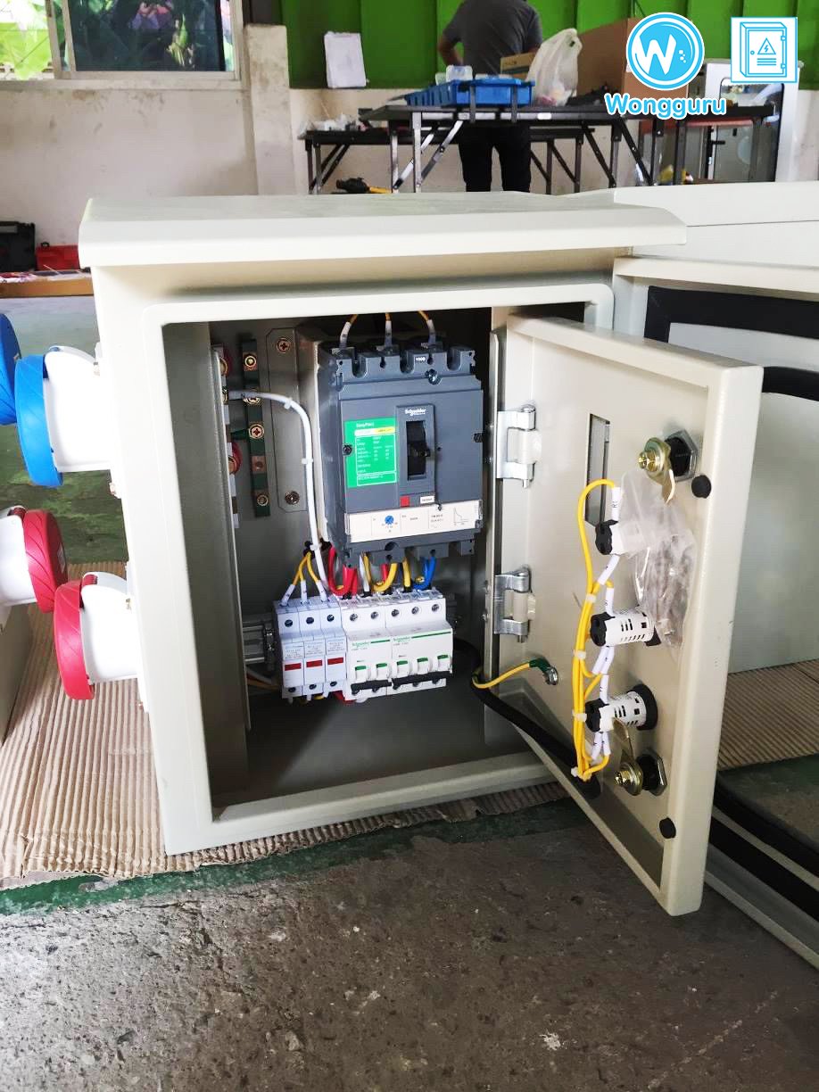 ตู้ควบคุมไฟฟ้าหลัก (MDB)-Motor & Power Plug Control Panel