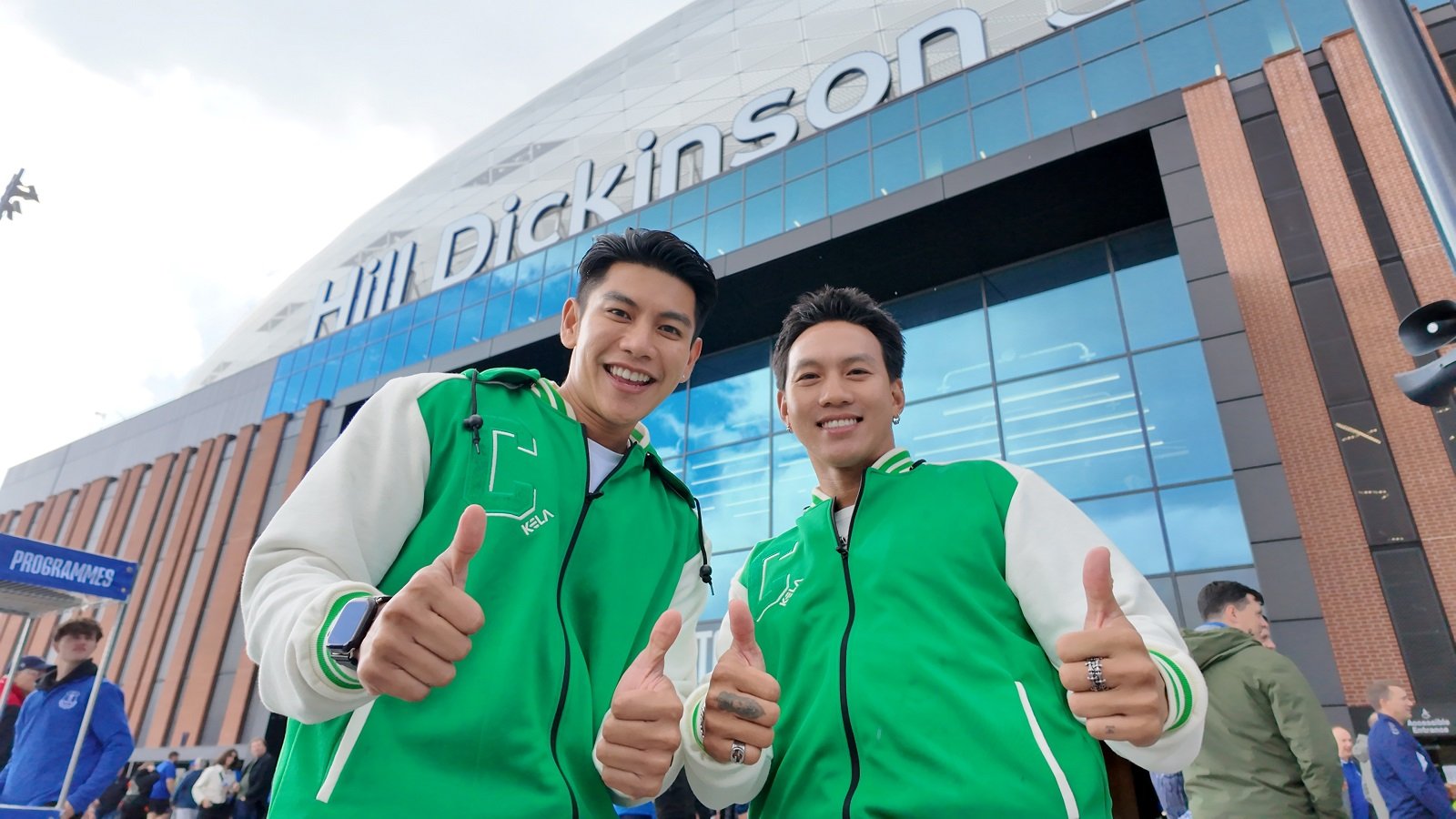 'ลีซอ - จีโน่' นำทีมแชมป์ "ช้าง ยู-แชมเปี้ยน คัพ ปี 3" ติดปีกบินสู่อังกฤษ! สัมผัสประสบการณ์ฟุตบอลระดับโลก สร้างแรงบันดาลใจสู่นักเตะอาชีพ