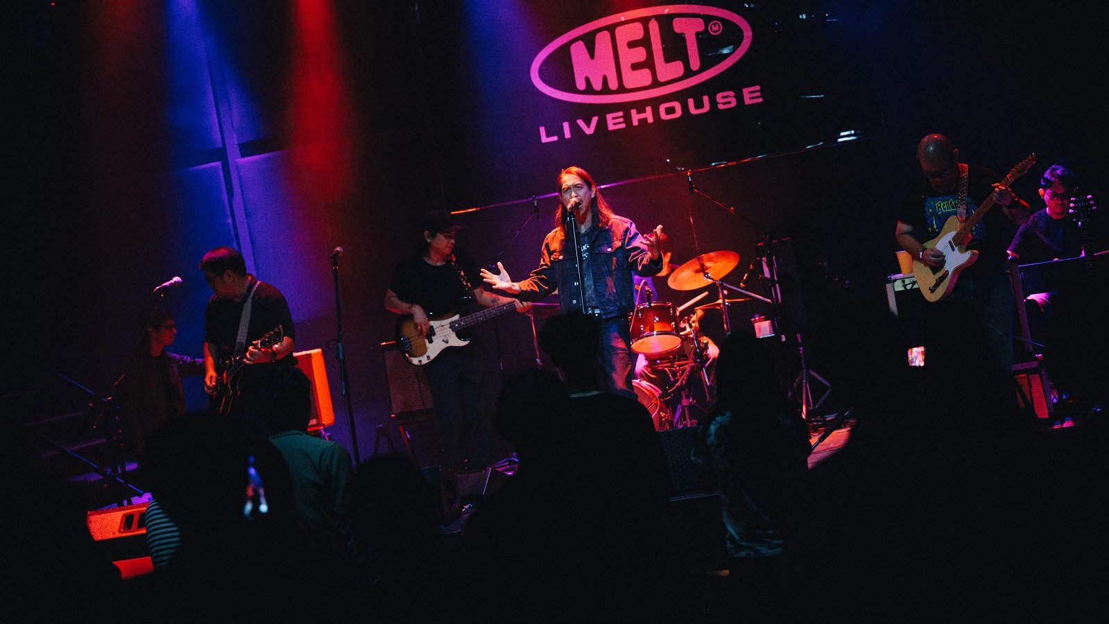 'อพาร์ตเมนต์คุณป้า' จัดมินิคอนเสิร์ตสุดอบอุ่น พร้อมเซอร์ไพรส์พิเศษ กับเพลง "Roller Coaster" ซิงเกิลใหม่ก่อนใคร!